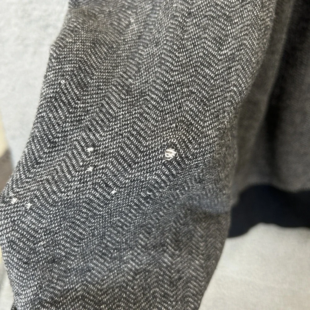 Under Armour Sweatshirt Mens Medium Gray Loose‎ Fit Pullover Cold Gear Hooded